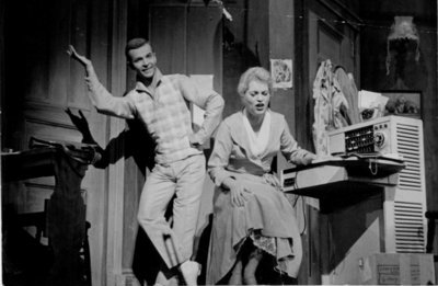 Image-059.jpg (24575 bytes)